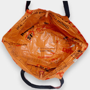 Nachhaltiges upcyceltes Innenfutter und Innenfach