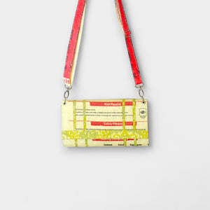 upcycled clutch in beige-rot-gelb