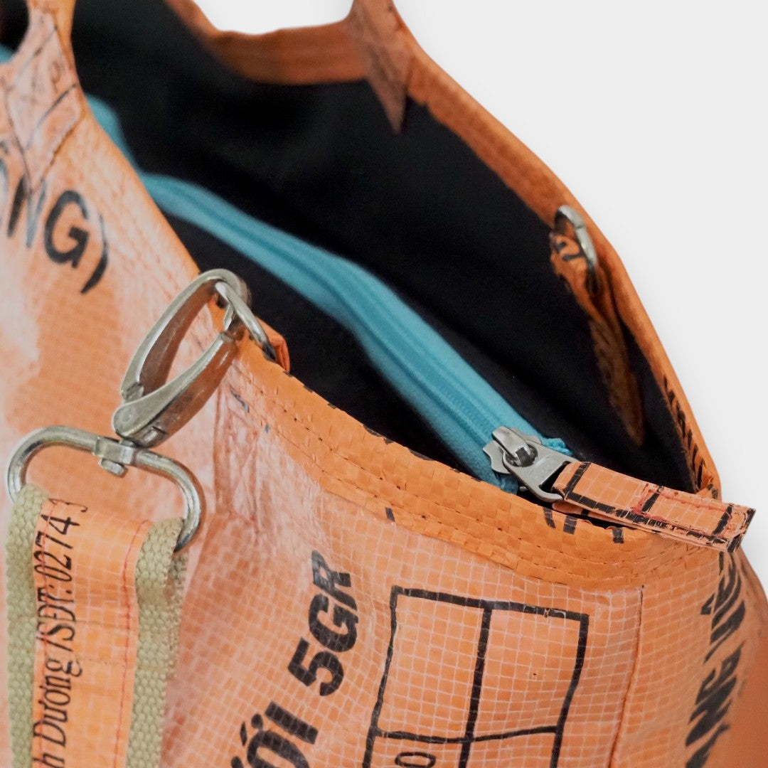 #design_zip-blau