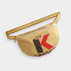 Upcycelte Bum Bag XL  in Cement, wasserabweisend