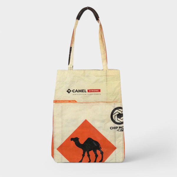 Business Bag - handgefertigt in Kambodscha - in beige-orange mit Kamelmotiv