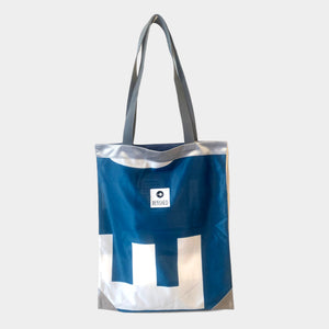 Upcycelte Shopper in blau