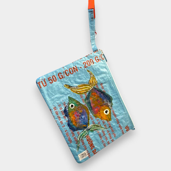 bag-in-bag Tasche in hellblau mit 2 Fischen bemalt