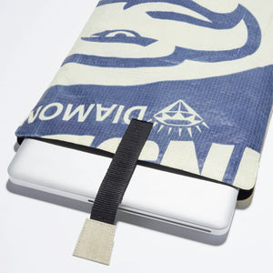 Laptop Hülle in beige-blau mit Adler Motiv