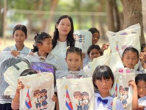 Schulmaterial für die Mouth Kla Schule in Siem Reap