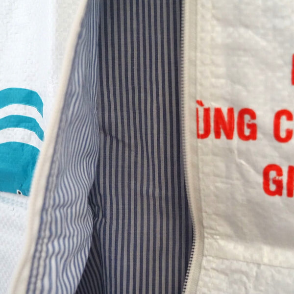 SUIT BAG | Umweltfreundlicher Kleidersack in weiß