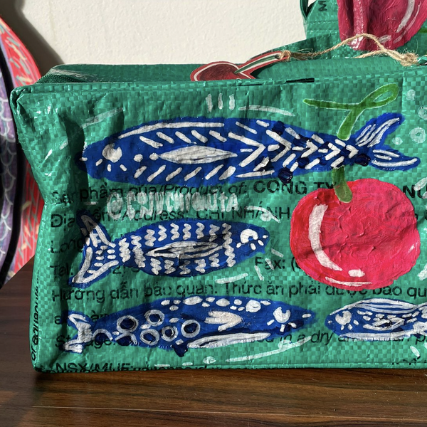 WASH ME | Sustainable toiletry bag in green