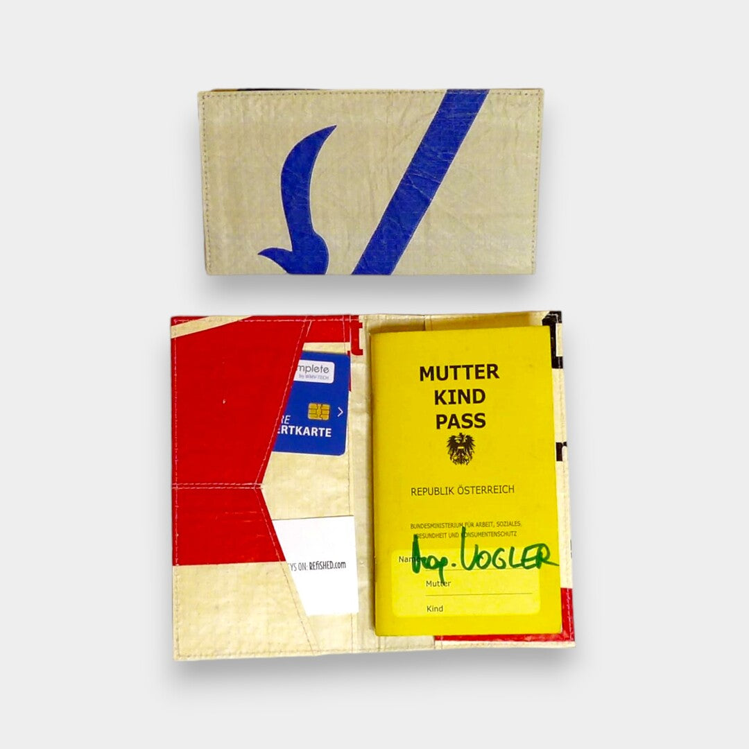 MOTHER-CHILD PASS COVER BABY · CEMENT