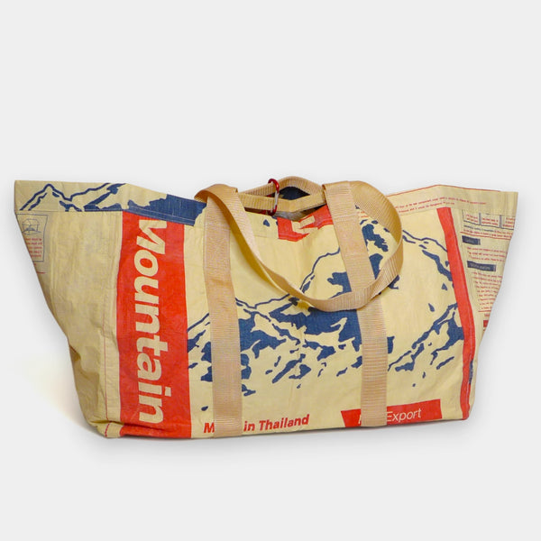 CARGO BAG | Upcycled shopping bag