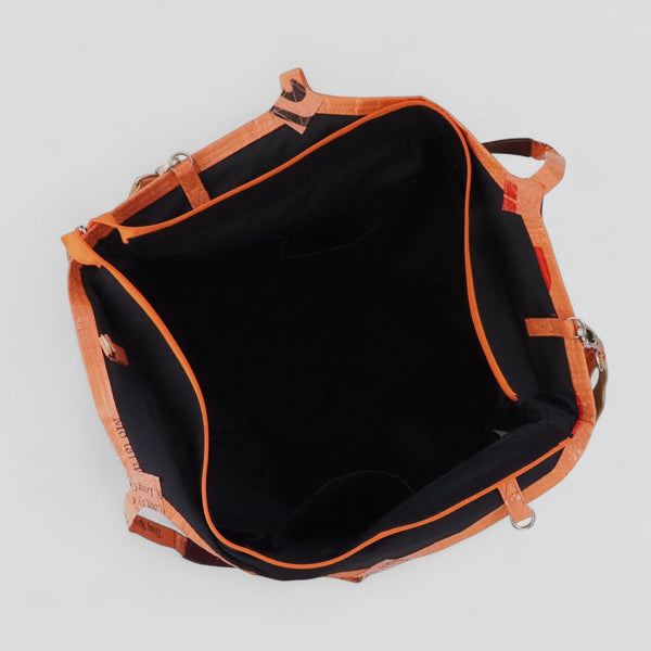 Soulmate mit Reißverschluss und langem Gurt in orange - innen schwarzes Futter