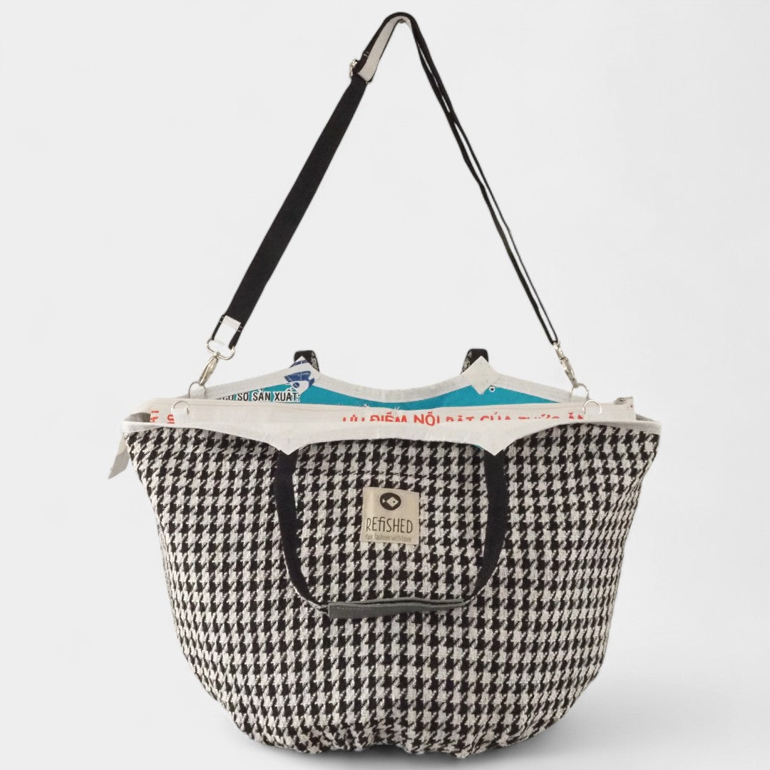 elegante Soulmate TWEED ZIP mit langem Gurt in schwarz-weiß