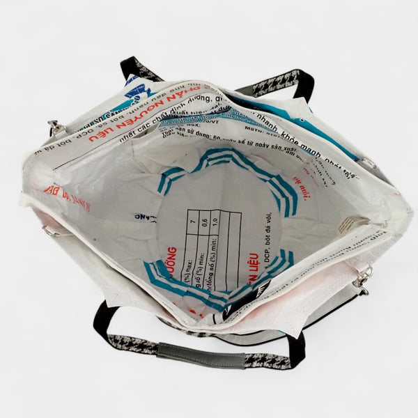 elegante Soulmate TWEED ZIP mit langem Gurt in schwarz-weiß - innen weiß