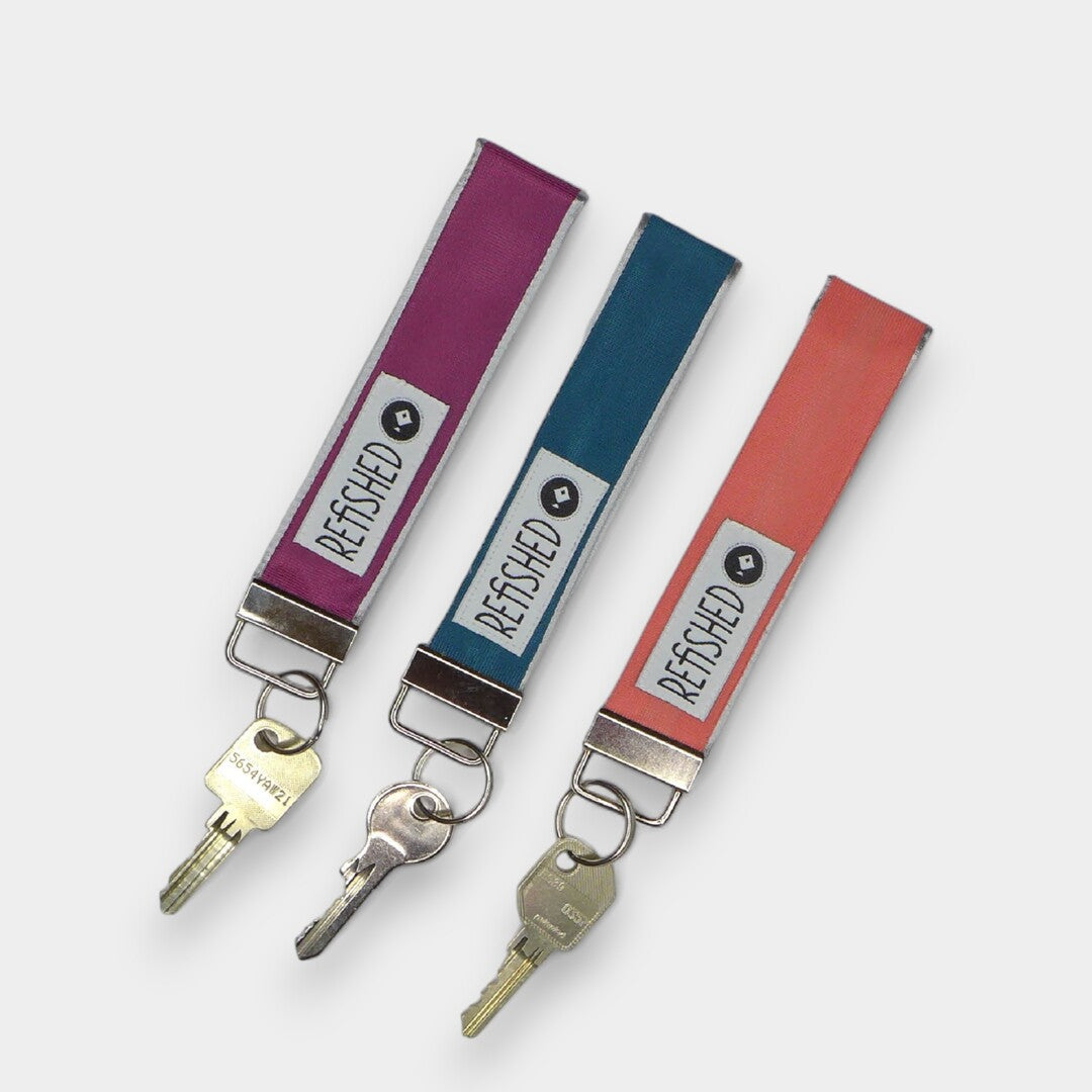KEY WRIST STRAP · FLAG