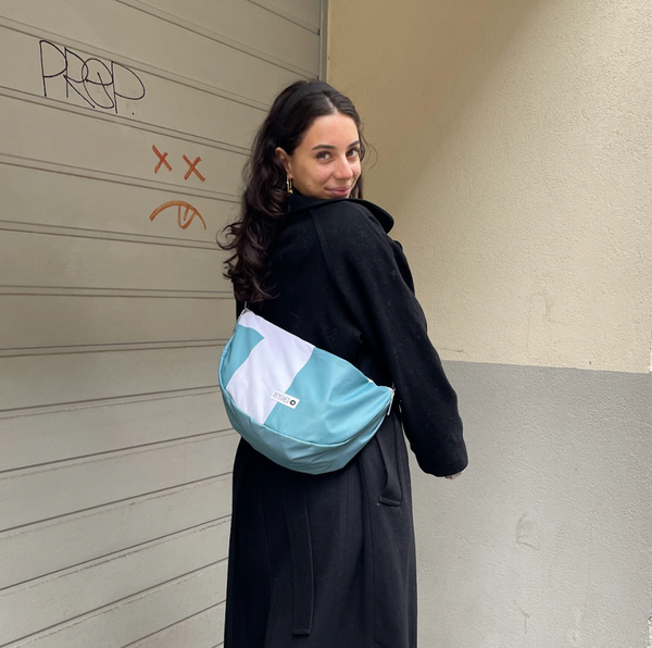 LUNA BAG | Upcycelte Cross Body Bag in blau