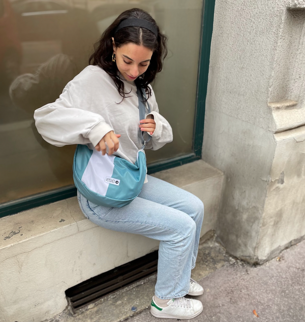 LUNA BAG | Upcycelte Cross Body Bag in blau