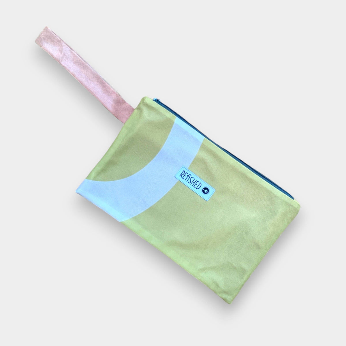 BAG-IN-BAG RAINBOW · FLAG
