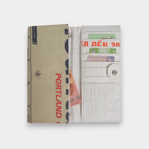 Lady Wallet in beige - innen weiß