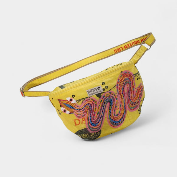 BUM BAG XL | ART EDITION: Upcycelte Bauchtasche