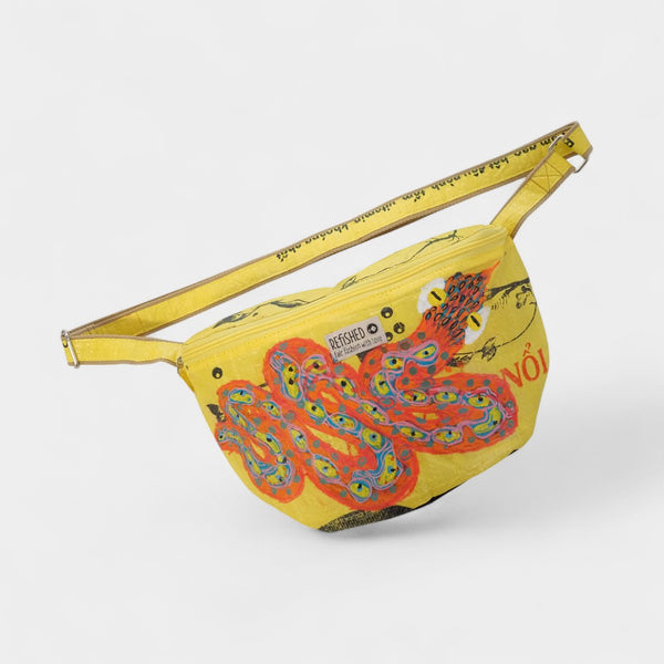 BUM BAG XL | ART EDITION: Upcycelte Bauchtasche