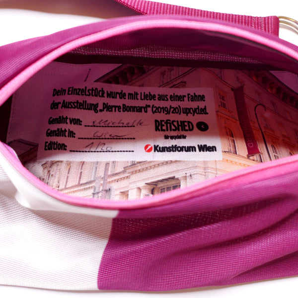 Bauchtasche Etikett