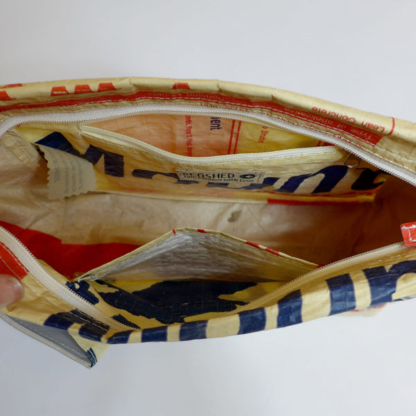 Necessaire 'WASH ME'