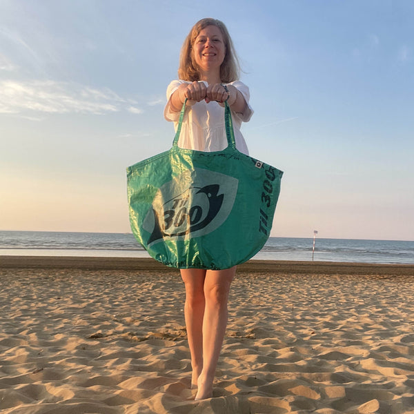 nachhaltige tasche soulmate fair fashion upcycling badetasche