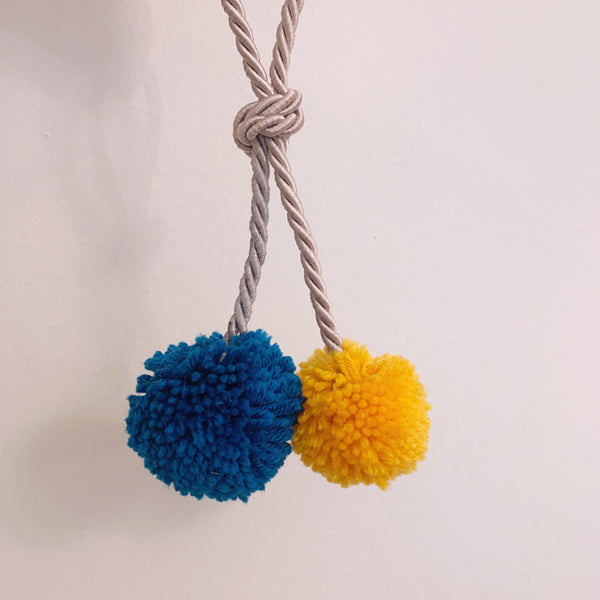 refished pompon happy bommel blau gelb