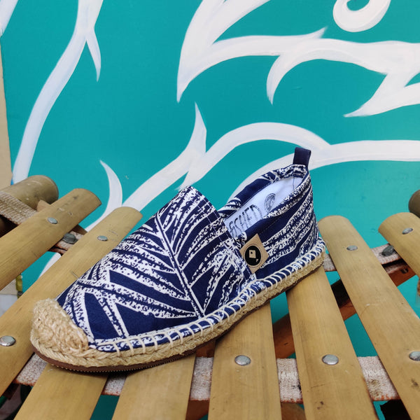 Espadrilles in Leaf-Mustern