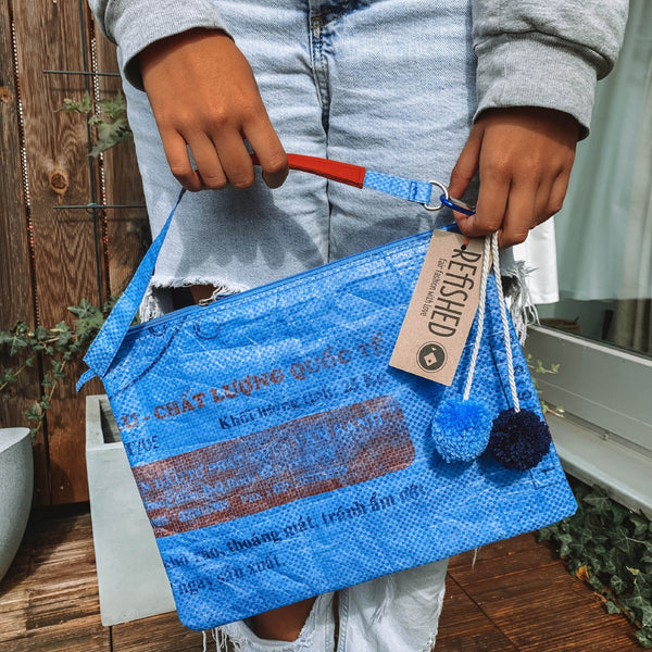 Praktische Bag-in-Bag-Tasche in blau